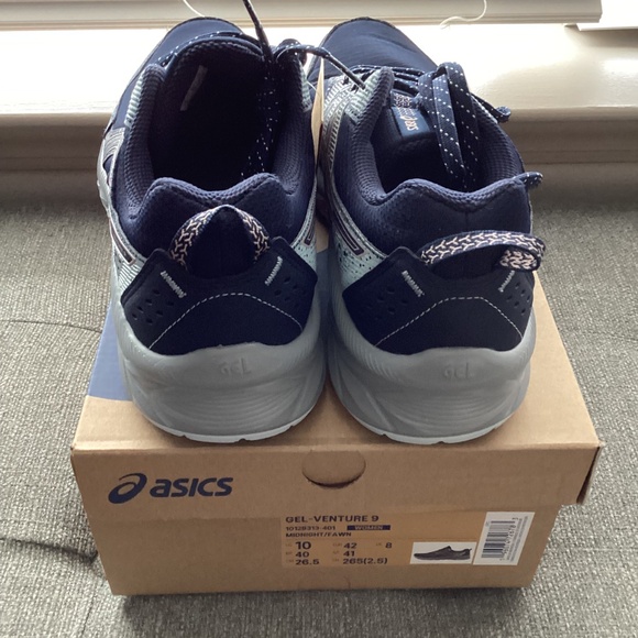 Asics Women's Venture 9 Trail Running Sneakers, size 10 - Picture 7 of 10